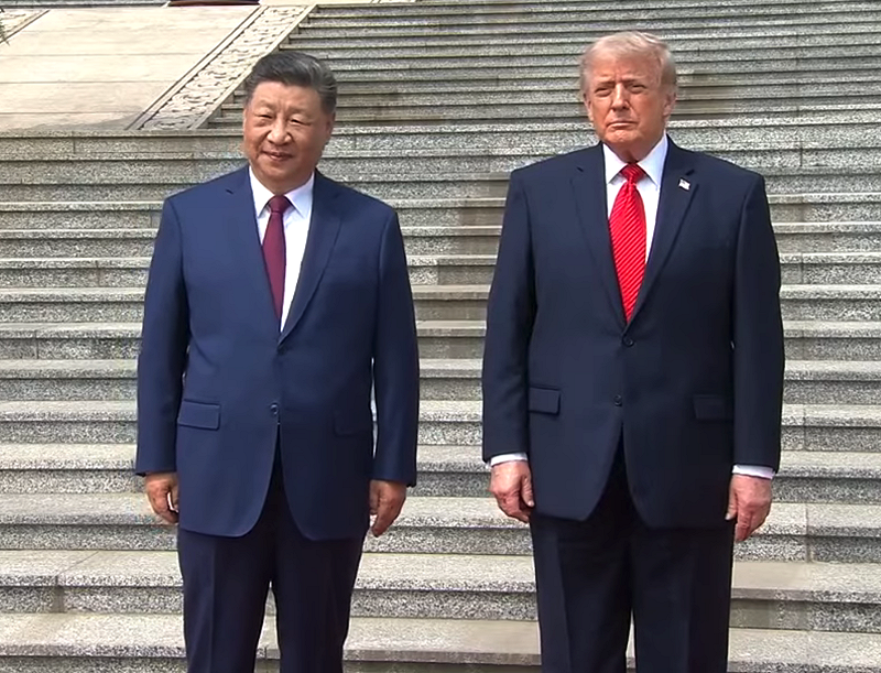 美国总统特朗普(Donald Trump)与中国国家主席习近平在北京人民大会堂。 图:翻摄自央视