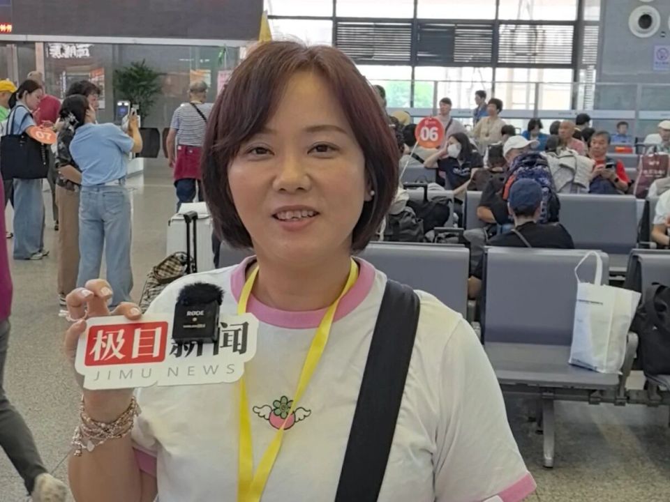 武汉票价最贵火车今发车:一张票2万多 为何还爆满?