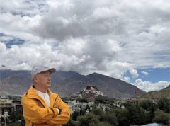 武汉公民张毅在西藏拉萨旅游期间被刑事拘留