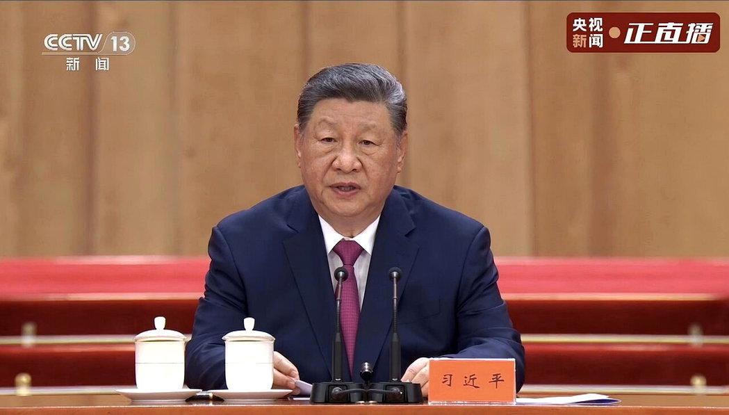 中共17日上午在人民大会堂举行「纪念江泽民同志诞辰100周年大会」,中共总书记习... 中共17日上午在人民大会堂举行「纪念江泽民同志诞辰100周年大会」,中共总书记习...