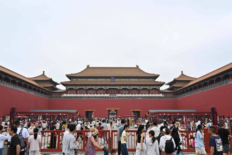 中国当局近期加强对发源于美国的「新清史」学派的抨击力道,指控该学说为企图分裂中国的势力提供「理论弹药」。(法新社档案照) 中国当局近期加强对发源于美国的「新清史」学派的抨击力道,指控该学说为企图分裂中国的势力提供「理论弹药」。(法新社档案照)